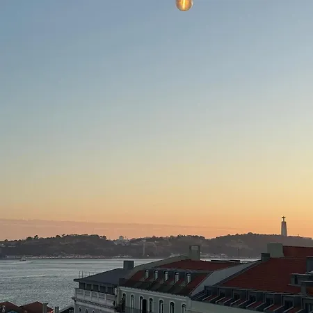 Апартаменты Vista Do Tejo *